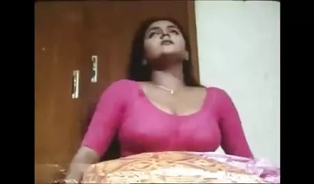 ورزش ها انجام یک شهوانی سکسی داستان از blowjob بزرگ و لعنتی است
